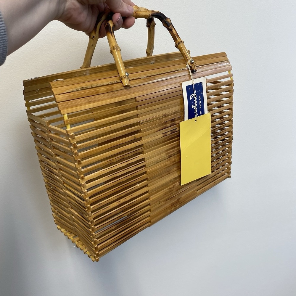 Vintage JOHN WIND Folding Basket Handbag Purse Bamboo Taiwan Boho Folds Flat
